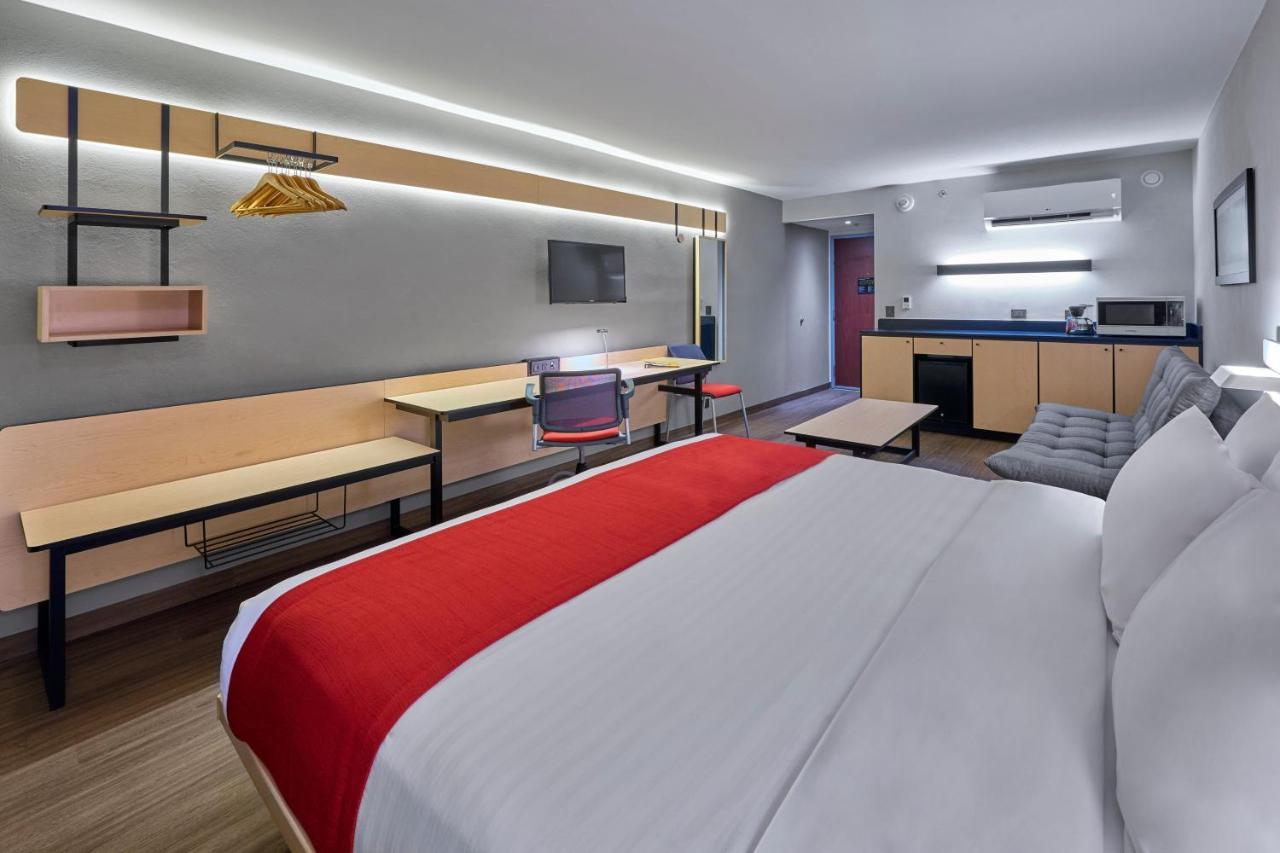 City Express By Marriott Mérida Esterno foto