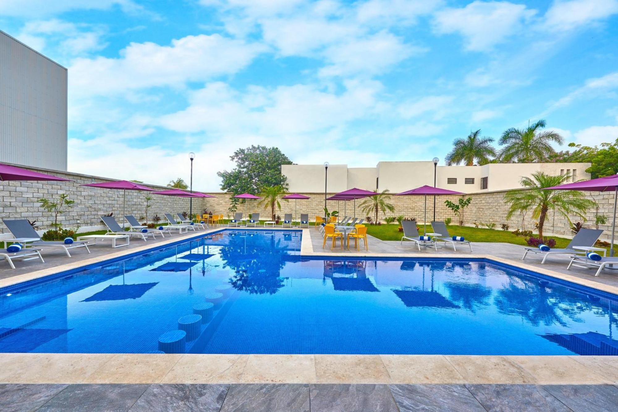City Express By Marriott Mérida Esterno foto