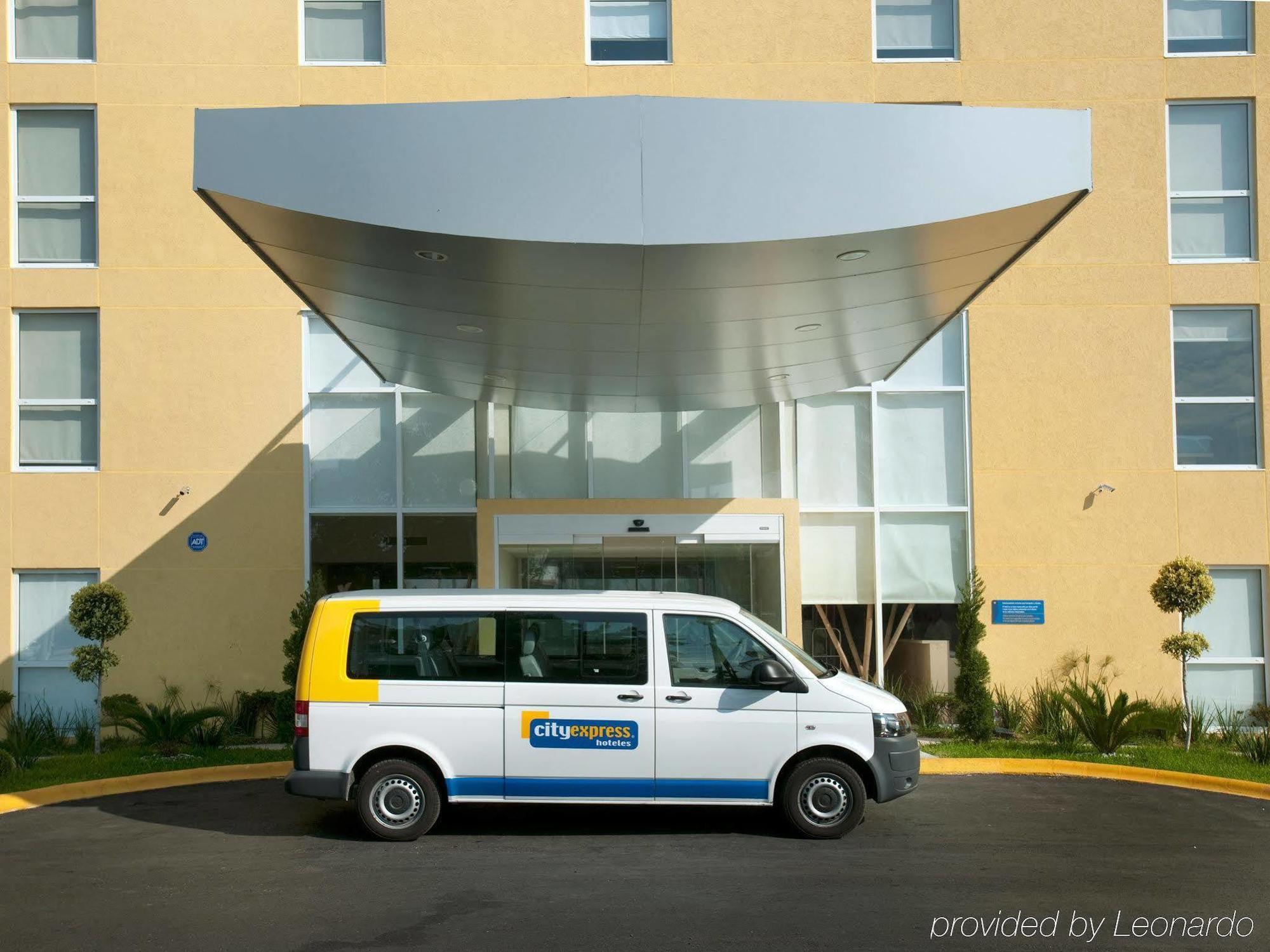 City Express By Marriott Mérida Esterno foto